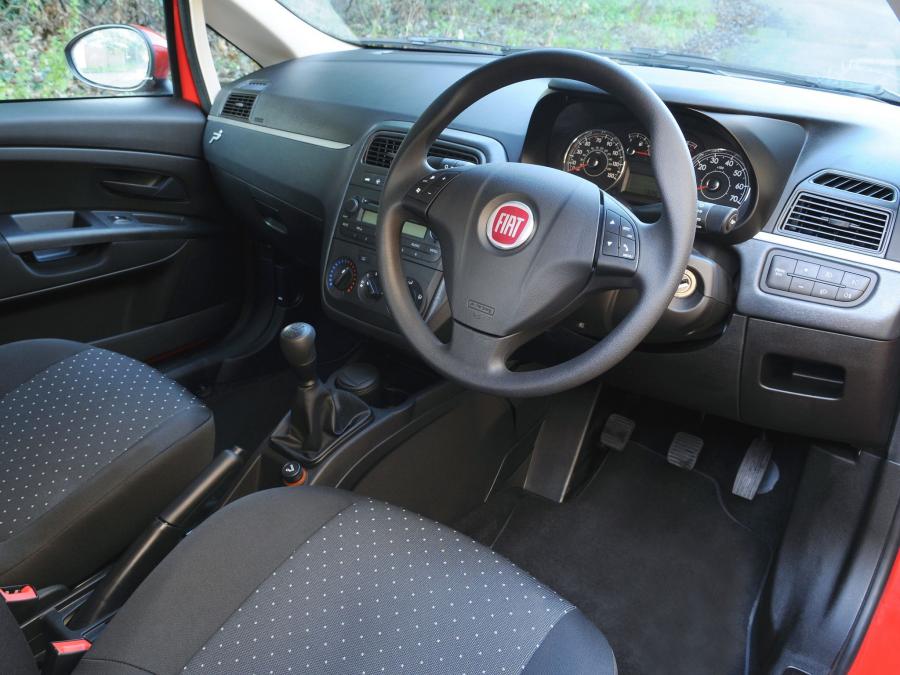  Fiat Grande Punto Van 2007 года  (UK) (фото 3 из 9)